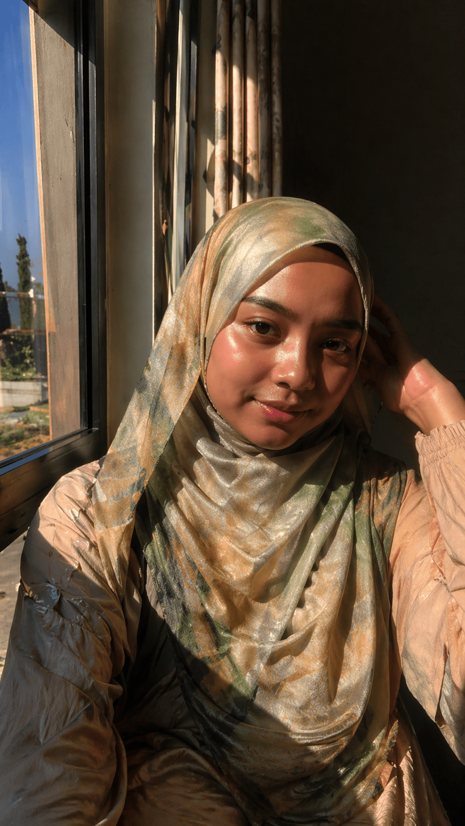 Watercolor Gradient hijab shawl - view 2