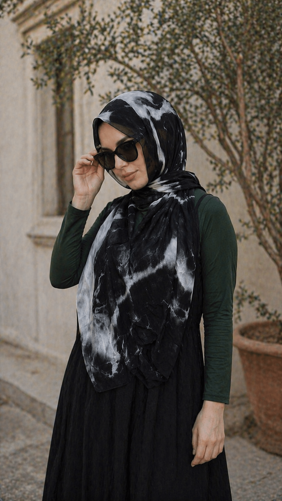 Black Marble Ink Wash hijab shawl - view 4
