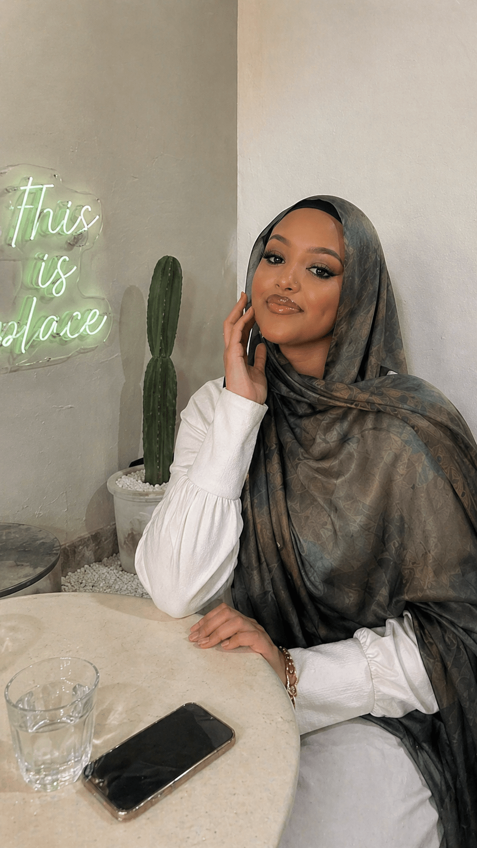 Sage Green Jacquard Floral hijab shawl - view 5