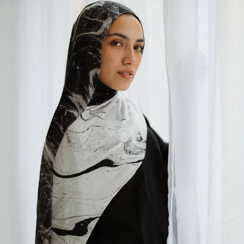 Black White Marble Crackle Vein hijab shawl - view 1