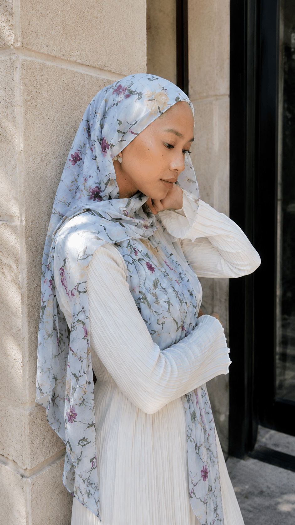White Blue Green Purple Watercolor Vine Floral hijab shawl - view 5