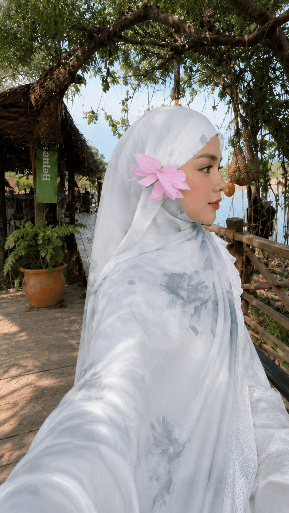 White Ink Wash Floral hijab shawl - view 2