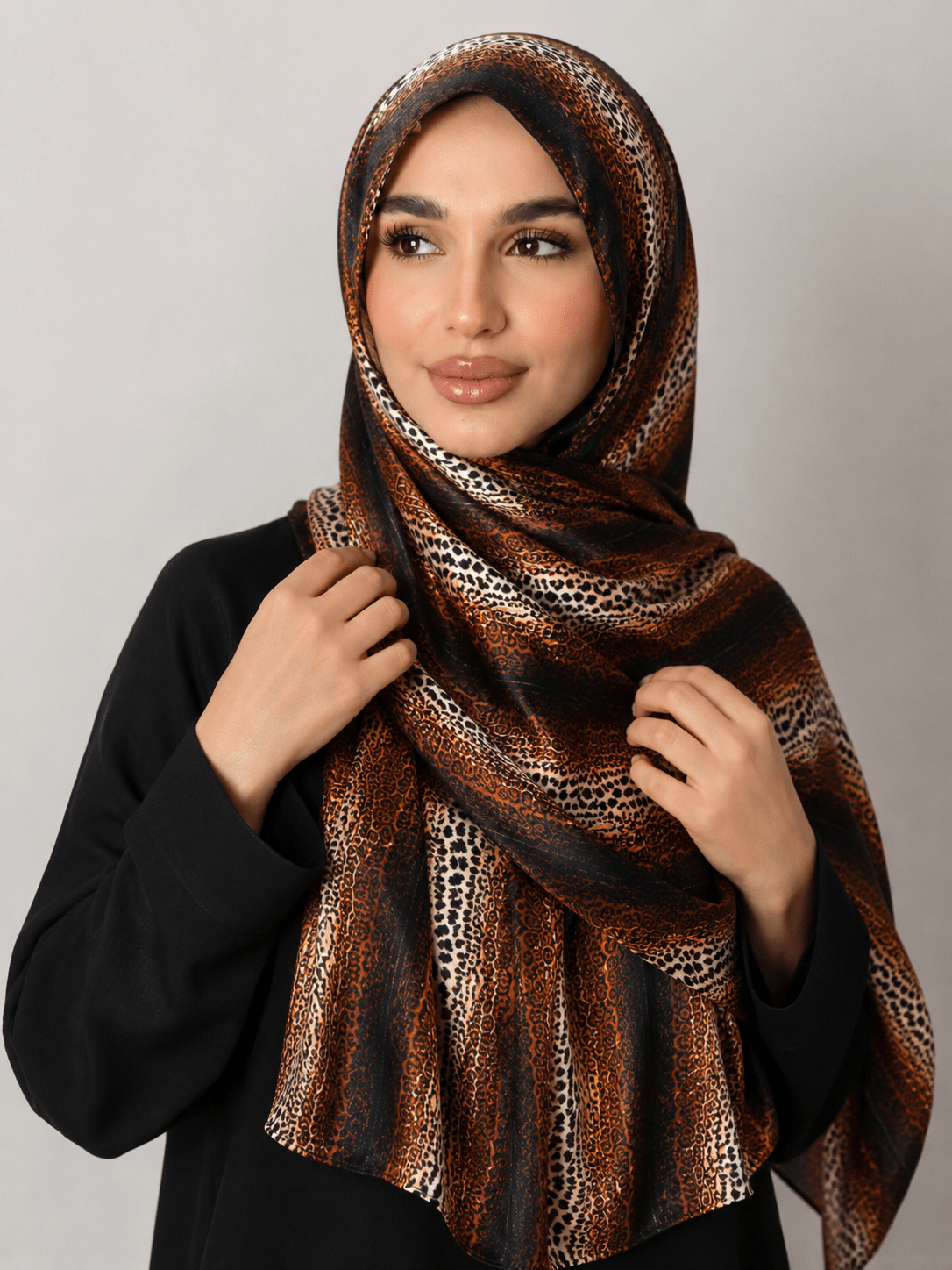 Leopard Gradient Mercerized Cotton Hijab | Lunar Elegance