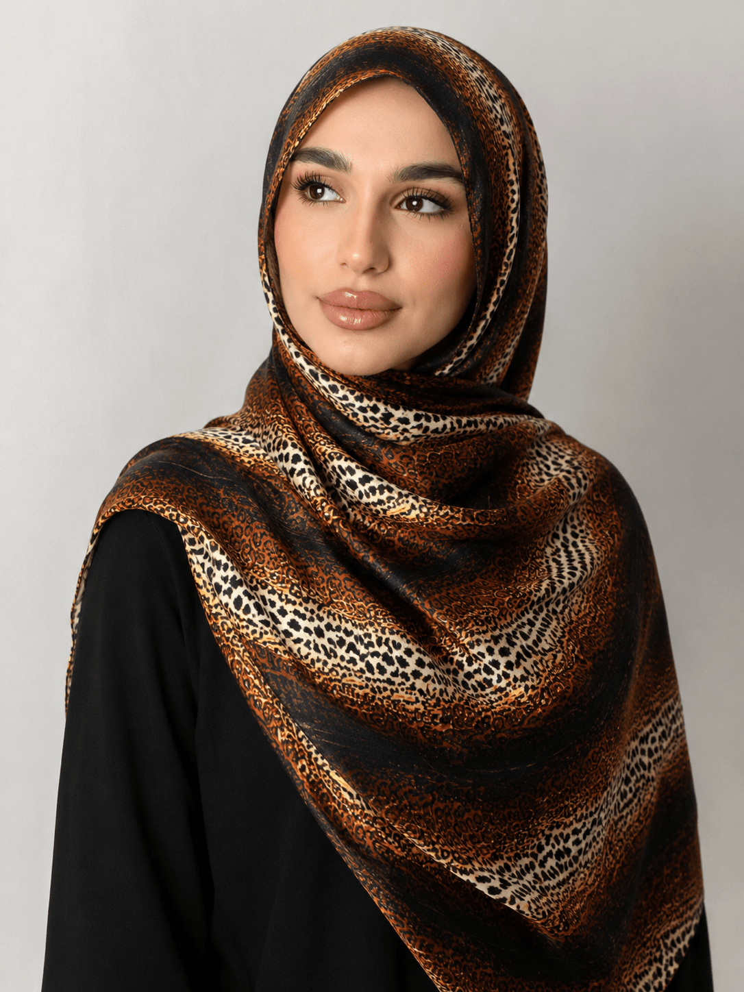 Leopard Gradient Mercerized Cotton Hijab | Lunar Elegance