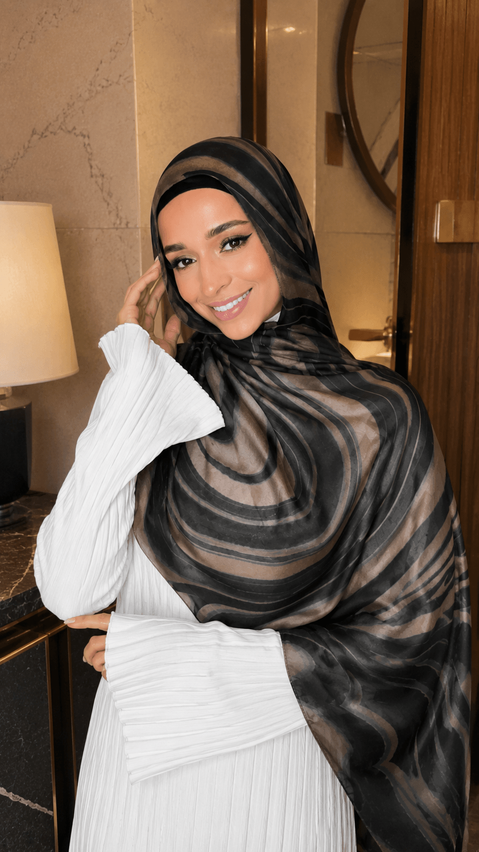 Black Grey Wave Stripe hijab shawl - view 4