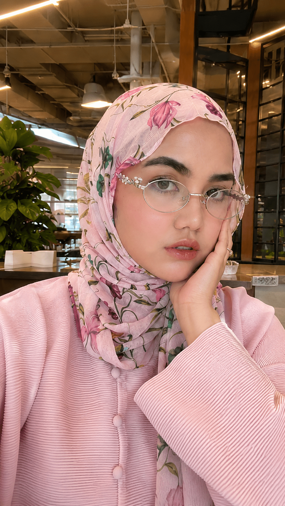 Blush Pink Rose Floral Vine hijab shawl - view 3