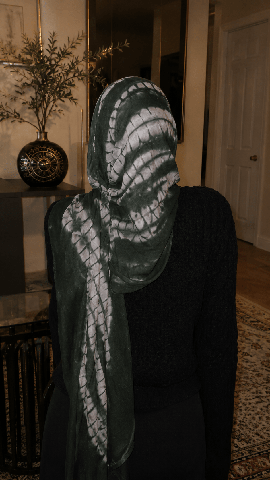 Dark Green White Crackle Tie Dye hijab shawl - view 5