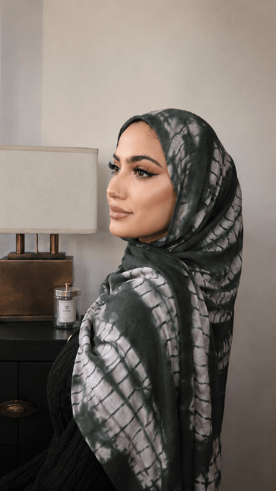 Dark Green White Crackle Tie Dye hijab shawl - view 2